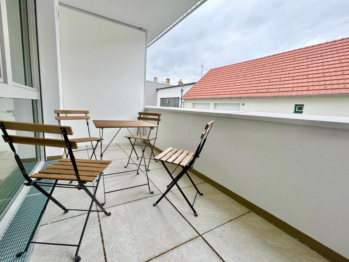 80 M2 - Terrace - Free Parking Apartman Bécs Kültér fotó
