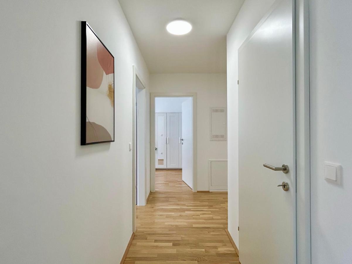 80 M2 - Terrace - Free Parking Apartman Bécs Kültér fotó